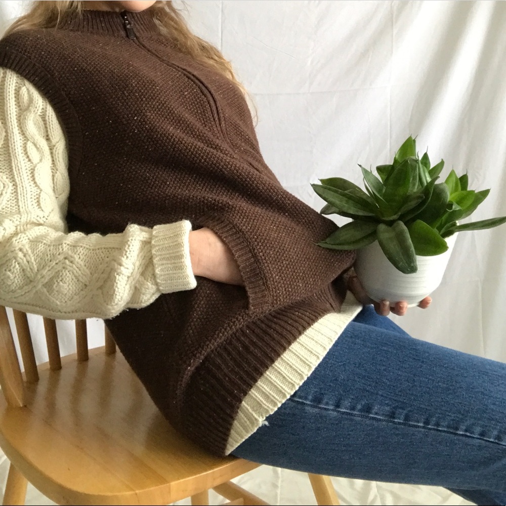 Scandia Woods Brown Acrylic Knit Sweater Vest Men’s size Medium